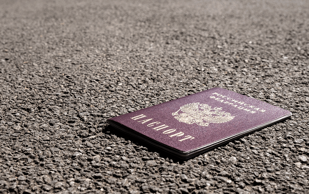 Потерян паспорт за границей: что делать и как правильно решить проблему