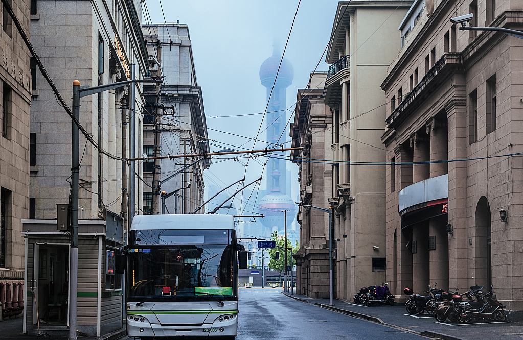 автобусы в Шанхае.jpg автобусы в Шанхае.jpg