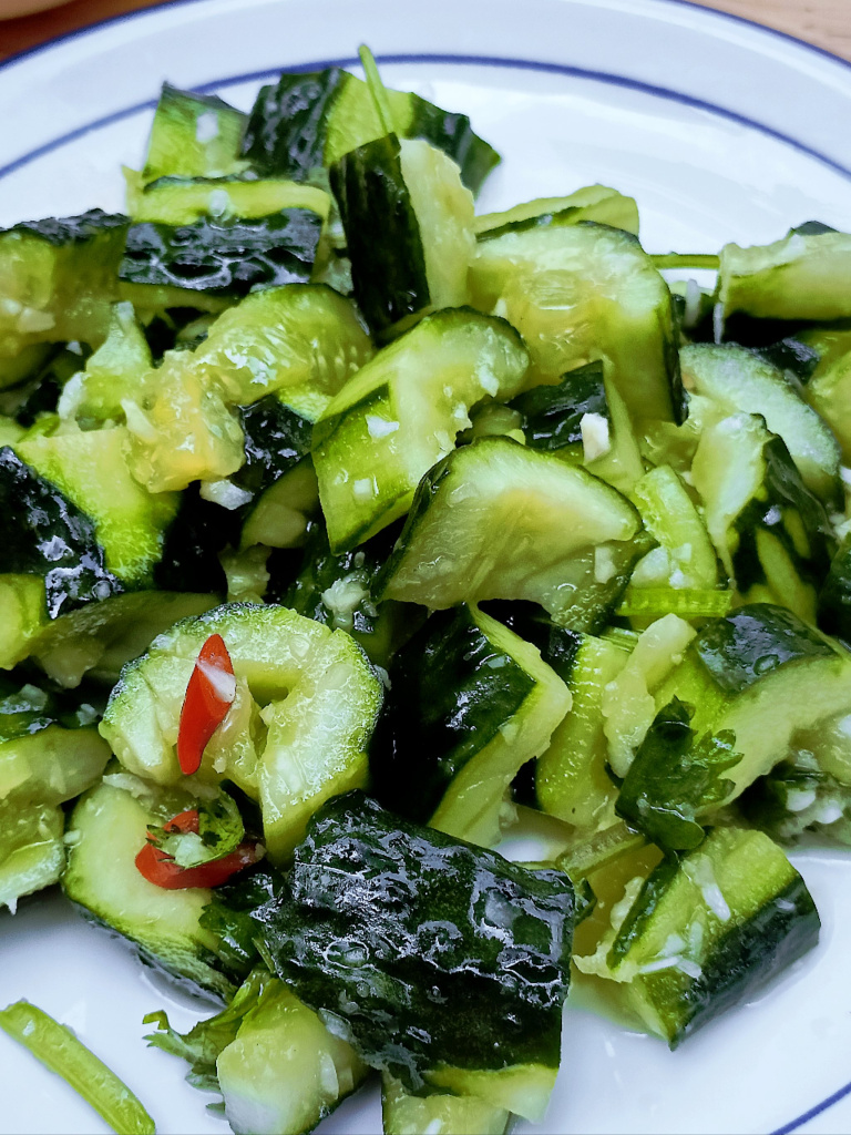 Битые огурцы.jpg Битые огурцы.jpg