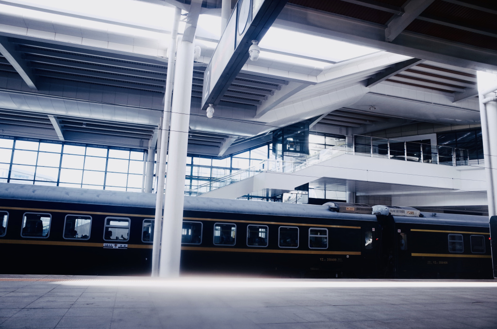 Транспорт в урумчи.jpg Транспорт в урумчи.jpg