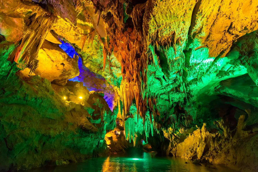 Пещера Бэньси .jpg Пещера Бэньси .jpg