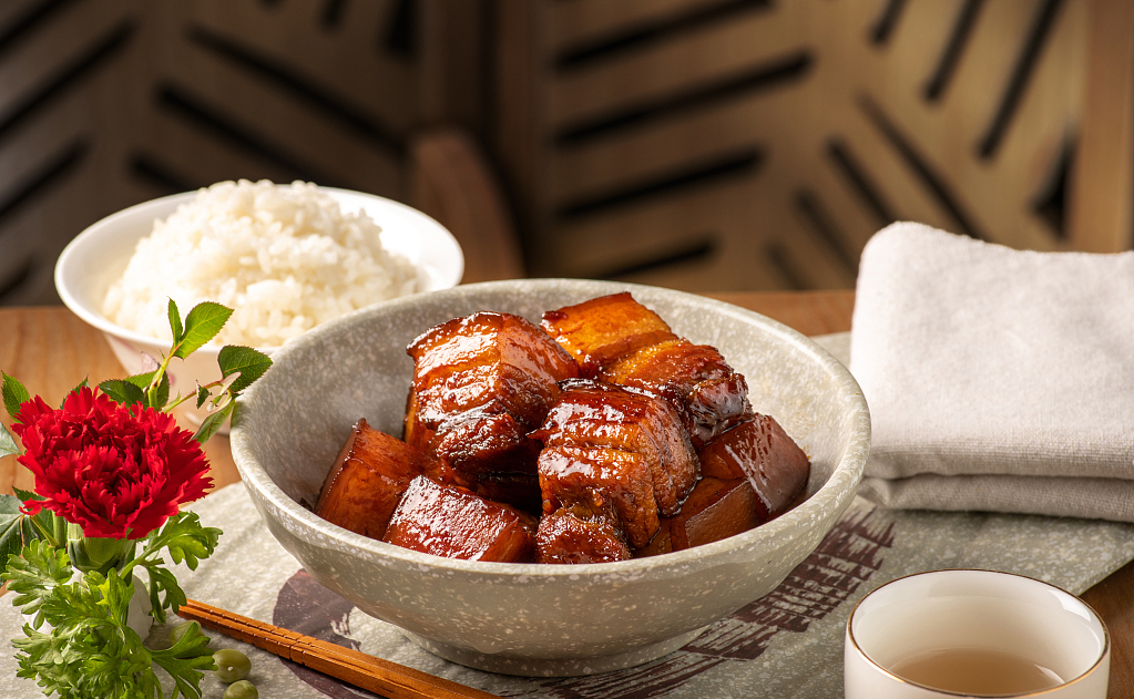 Тушеное мясо в соевом соусе.jpg