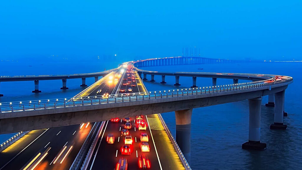 Самый длинный мост в Циндао
