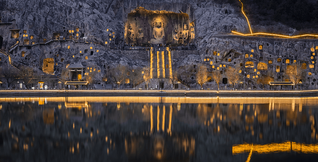 Гроты Лунмэнь, объект ЮНЕСКО.jpg