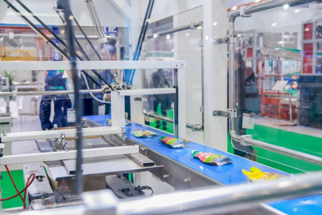 китайские выставки упаковки.jpeg китайские выставки упаковки.jpeg