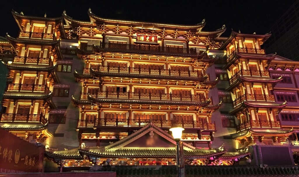 достопримечательности гуанчжоу фото, храм дафо 