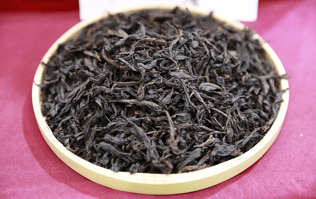 Утёсный чай с горы Уи.jpg Утёсный чай с горы Уи.jpg