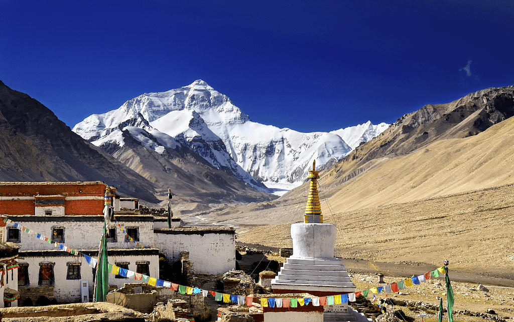 ронгбук.jpg ронгбук.jpg