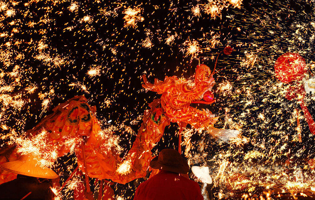 фестиваль драконьих лодок.jpg фестиваль драконьих лодок.jpg