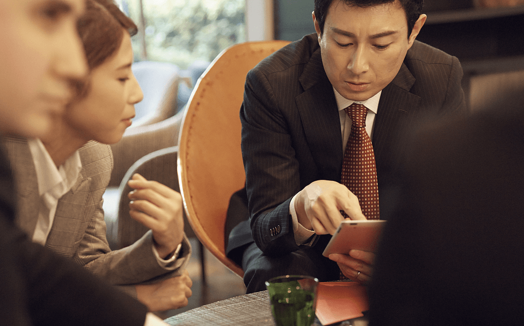 бизнес.jpg бизнес.jpg