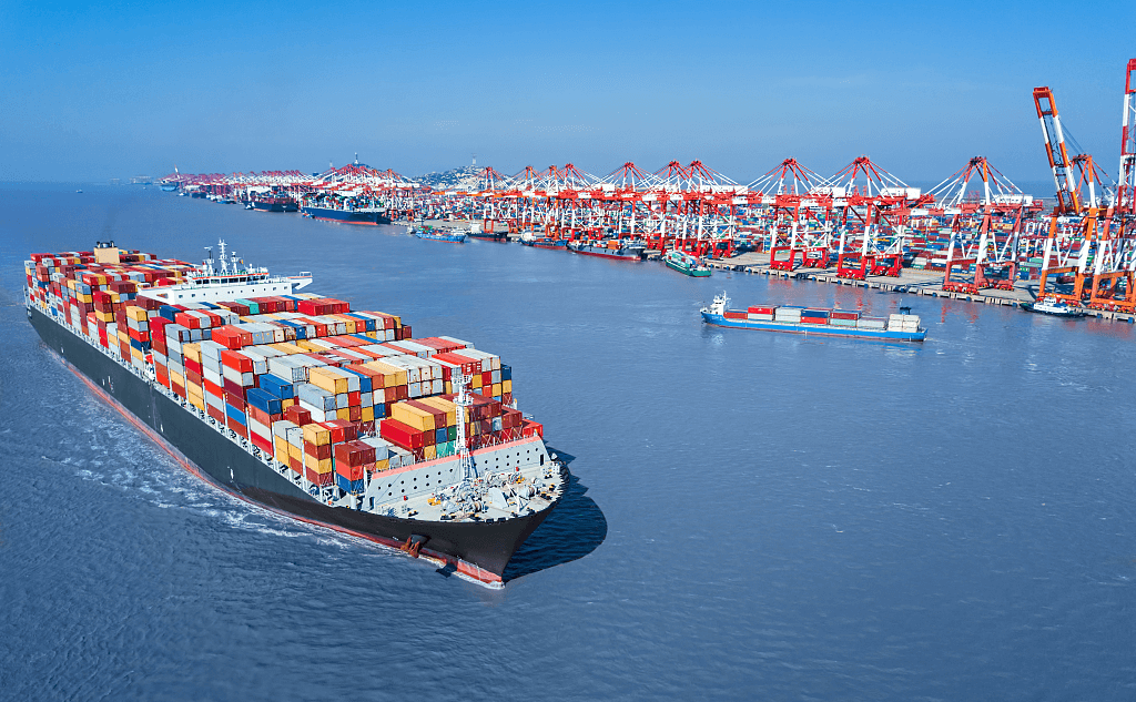 перевозка контейнеров по морю.jpg перевозка контейнеров по морю.jpg