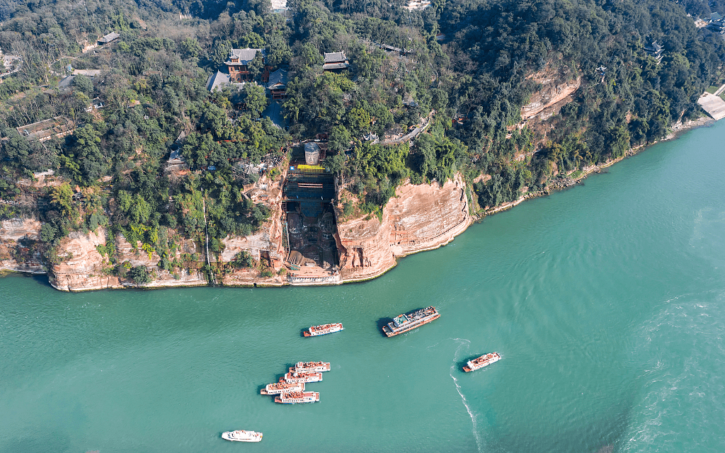 VCG211259260933_cut-photo.ru.jpg VCG211259260933_cut-photo.ru.jpg