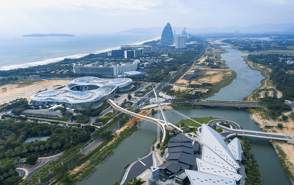 магазин беспошлинной торговли в китае.jpg магазин беспошлинной торговли в китае.jpg