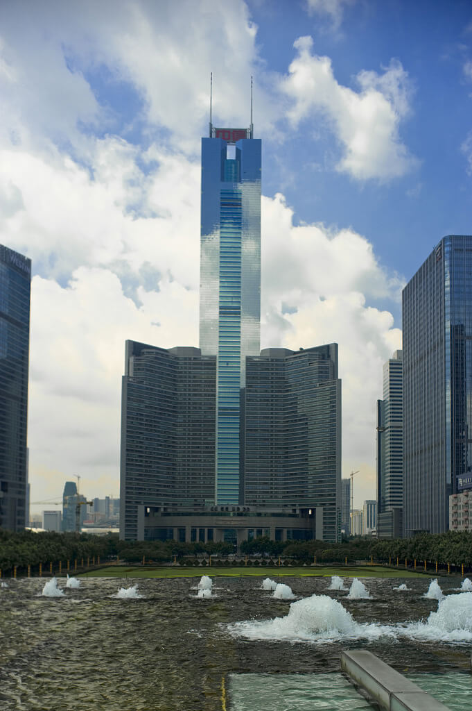 Небоскреб Citic в Гуанчжоу центр Небоскреб Citic в Гуанчжоу центр