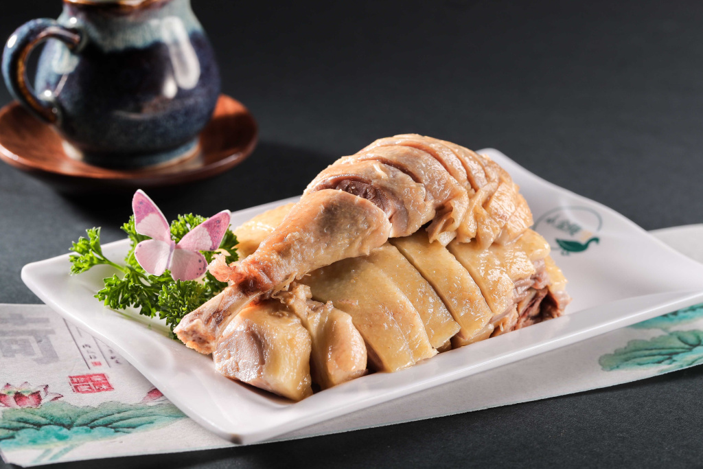 Отварная в соленой воде утка.jpg Отварная в соленой воде утка.jpg