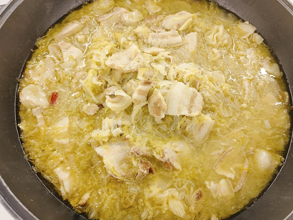 Тушеное мясо с квашеной капустой .jpg Тушеное мясо с квашеной капустой .jpg