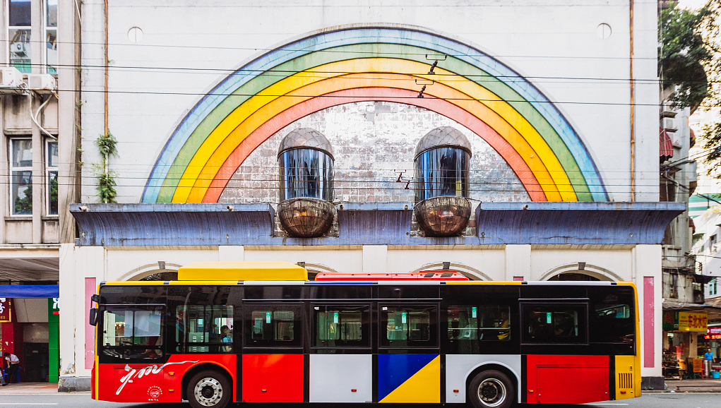 транспорт в Гуанчжоу.jpg транспорт в Гуанчжоу.jpg
