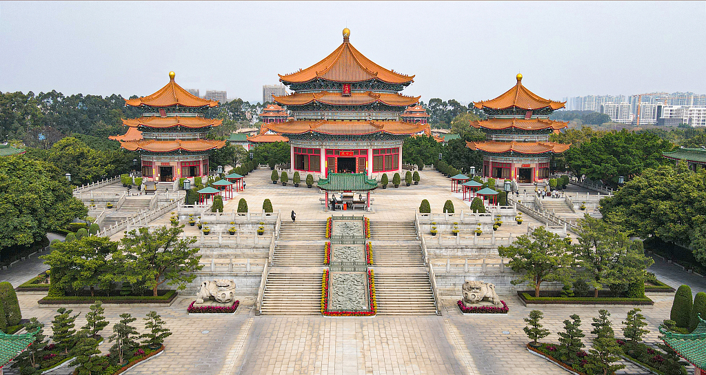 Храм Юаньсюань.jpg Храм Юаньсюань.jpg